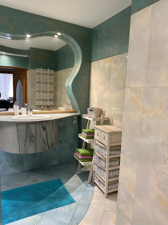 דירות ביאליסטוק Apartament Mickiewicza 46C מראה חיצוני תמונה